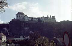 19: 1999_I_19