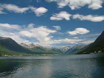 203: 2_DSCF0305