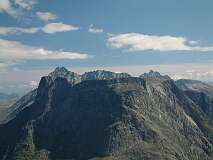 297: 2_DSCF0477