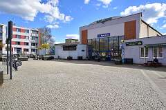 212: DSC_3255